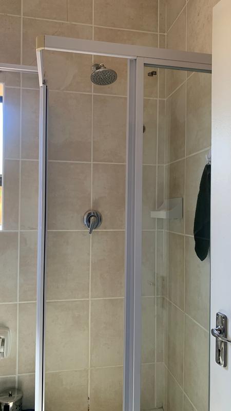 To Let 2 Bedroom Property for Rent in Protea Heights Western Cape